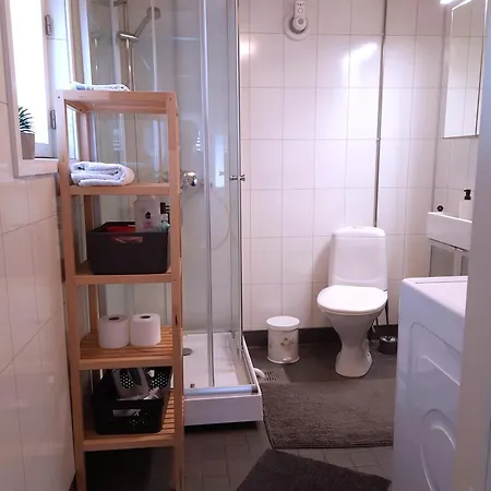 Guesthouse Taehkae - Scandinavian Style Wooden House 15 Mins To Vuosaari Harbour Dağ evi Helsinki